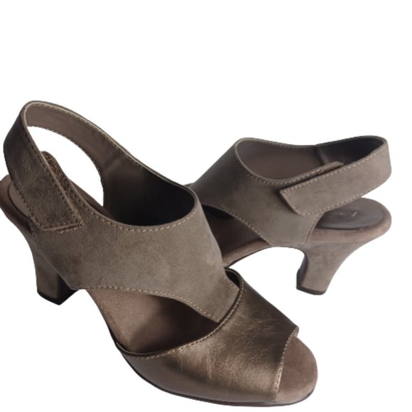 Women's Aerosols Chunky Strappy Comfort Peep Toe Sling Back Heel Shoes Size 8 - Picture 2 of 8